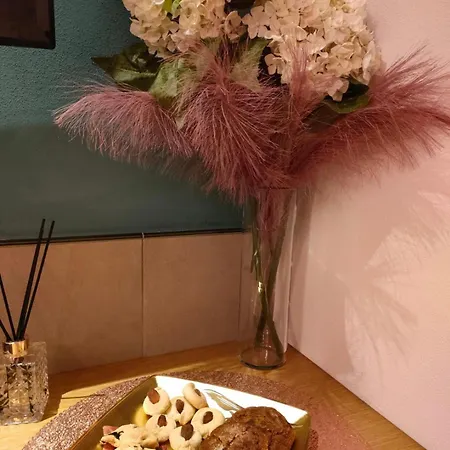 Lovely & Chic Nei Sassi Konukevi 3*