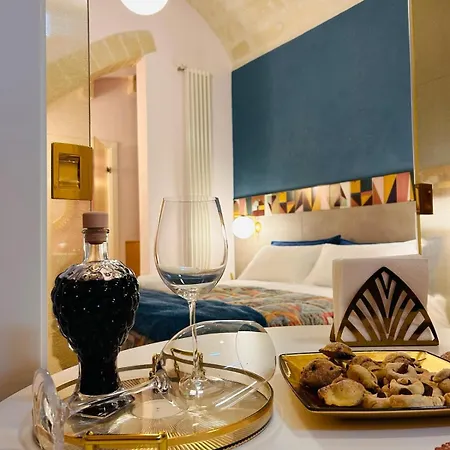 Lovely & Chic Nei Sassi