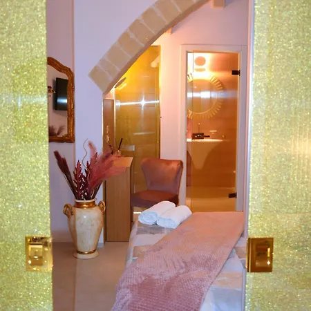 Lovely & Chic Nei Sassi בית הארחה