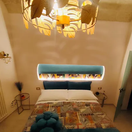 בית הארחה Lovely & Chic Nei Sassi