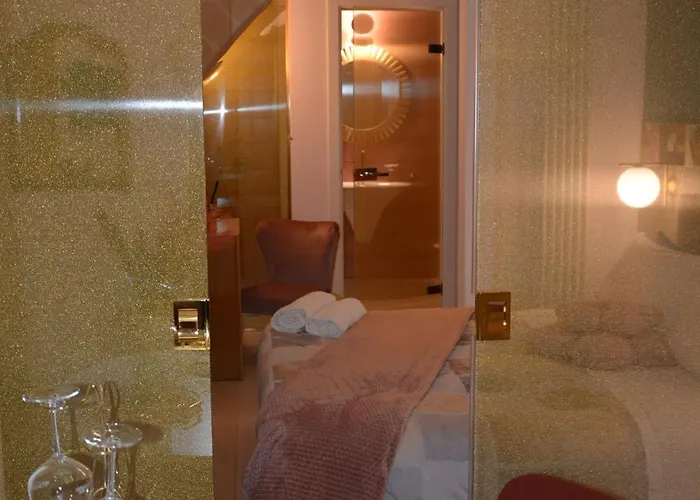 Lovely & Chic Nei Sassi 4* 마테라