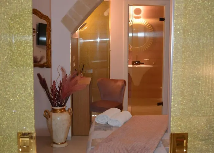 Lovely & Chic Nei Sassi 4* マテーラ